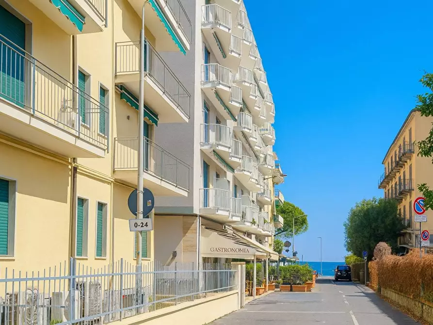 Immagine 16 di Appartamento in vendita  in Via Elba 5 a San Bartolomeo Al Mare