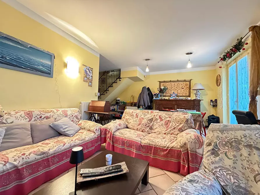 Immagine 8 di Appartamento in vendita  in via dello Spuntone 24 a San Bartolomeo Al Mare