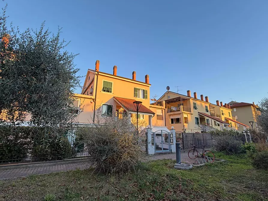 Immagine 32 di Appartamento in vendita  in via dello Spuntone 24 a San Bartolomeo Al Mare