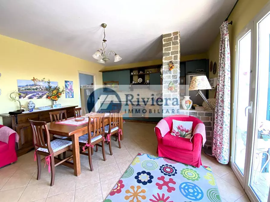 Immagine 33 di Villa in vendita  in Strada Civezza 55 a Imperia