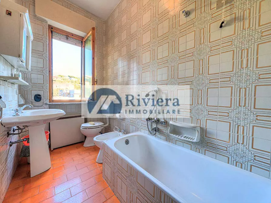 Immagine 14 di Appartamento in vendita  in Via de Maestri 2 a San Bartolomeo Al Mare