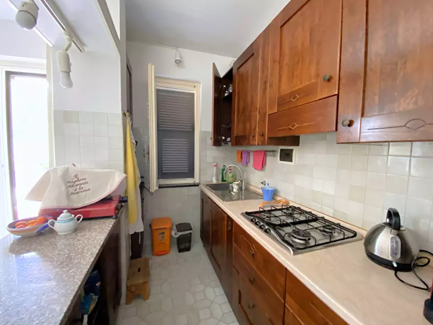 Immagine 11 di Casa semindipendente in vendita  in Strada Massabovi 13 a Imperia