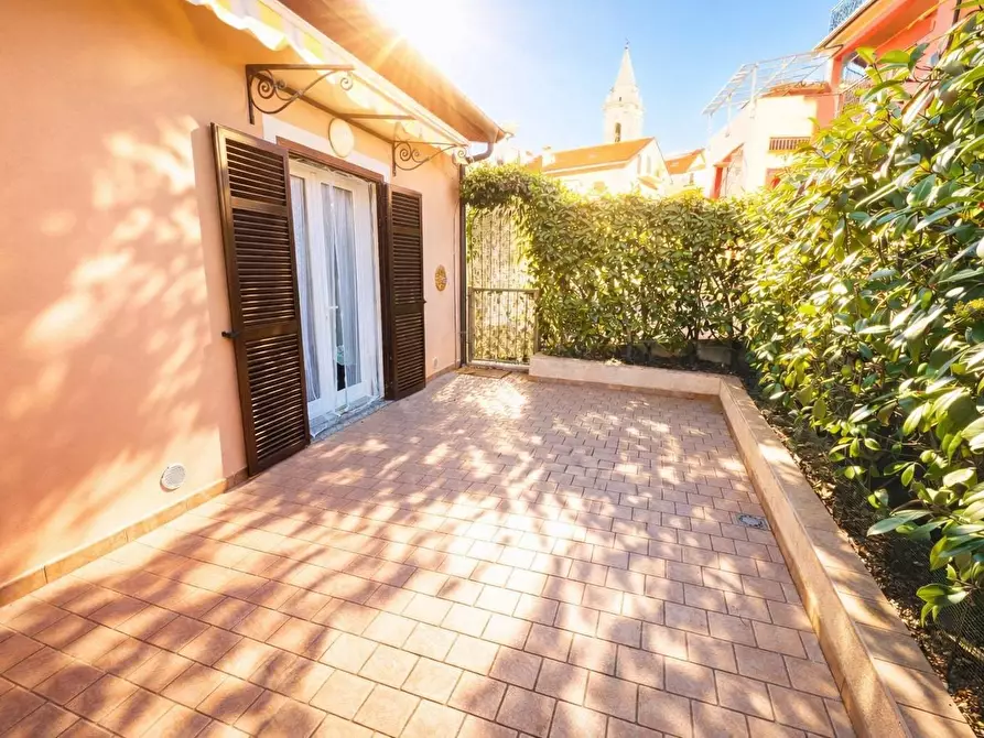 Immagine 6 di Appartamento in vendita  a San Bartolomeo Al Mare