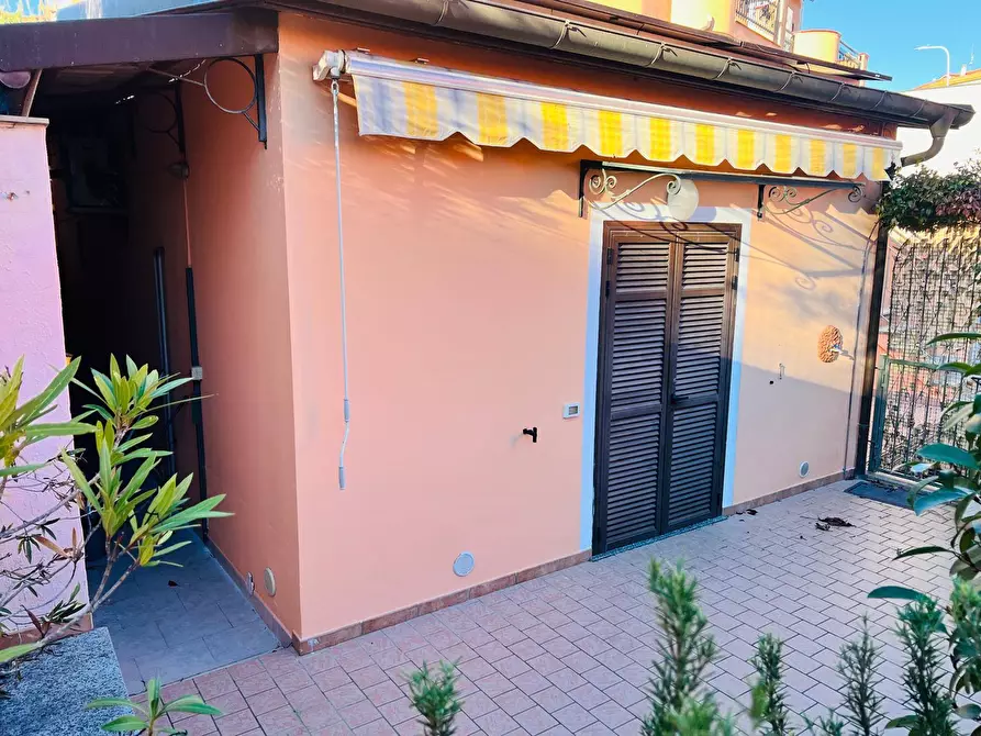 Immagine 14 di Appartamento in vendita  a San Bartolomeo Al Mare