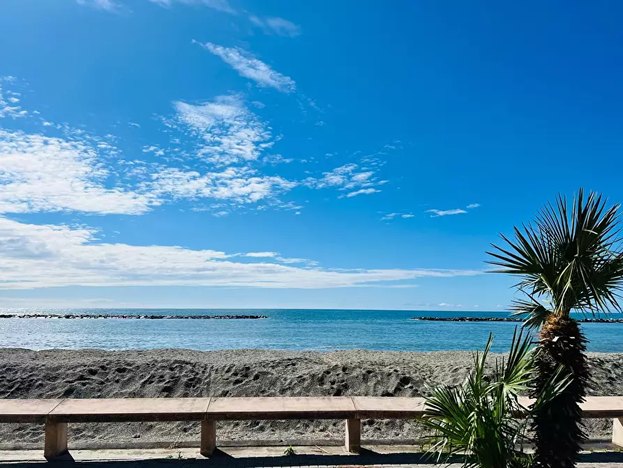 Immagine 13 di Appartamento in vendita  in delle Nazioni 51 a San Bartolomeo Al Mare