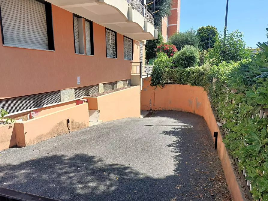 Immagine 5 di Box auto in vendita  in XXV Aprile a San Bartolomeo Al Mare