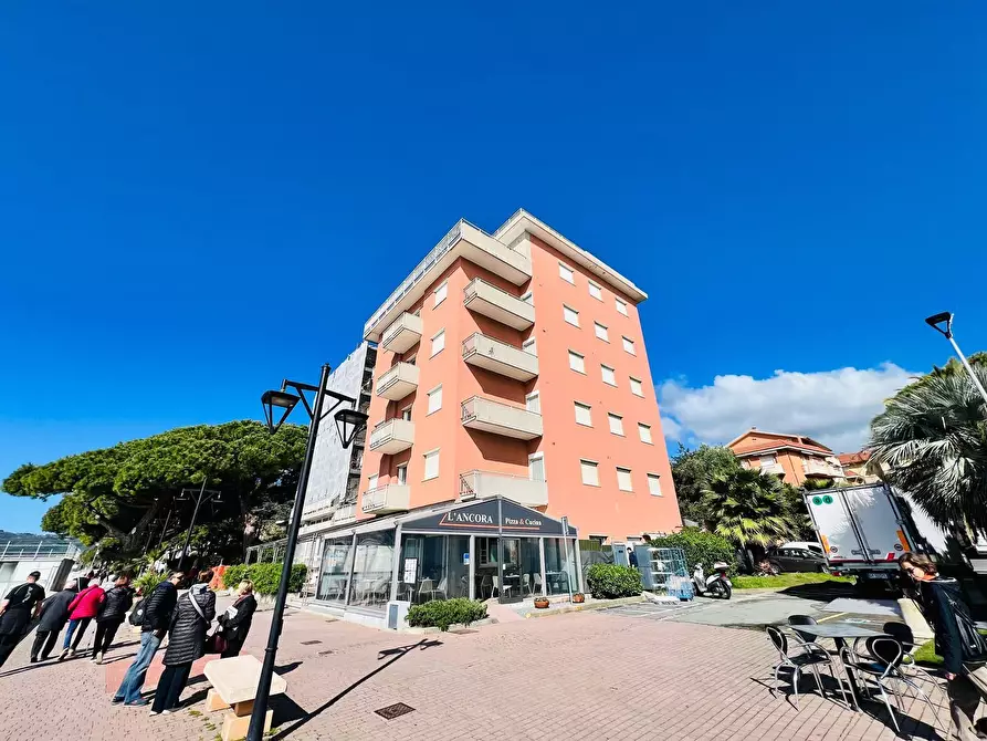 Immagine 2 di Appartamento in vendita  in delle Nazioni 51 a San Bartolomeo Al Mare