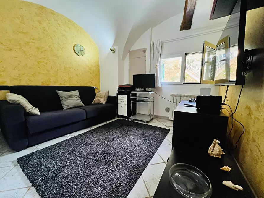 Immagine 2 di Appartamento in vendita  in Piazza a Andora