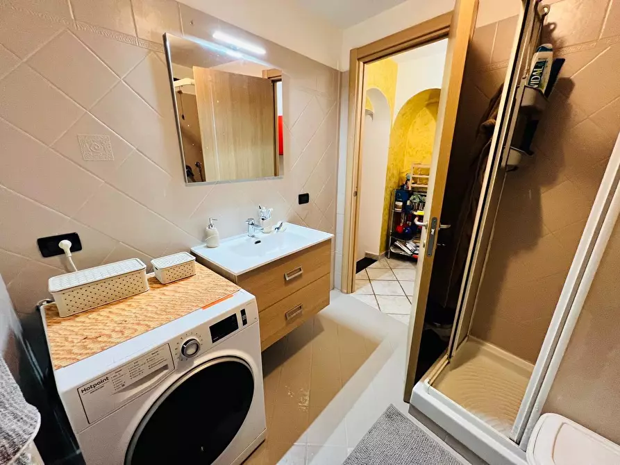 Immagine 17 di Appartamento in vendita  in Piazza a Andora