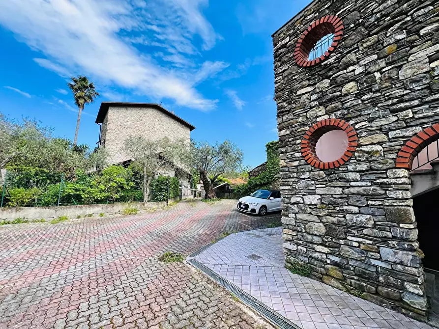 Immagine 23 di Appartamento in vendita  in Piazza a Andora