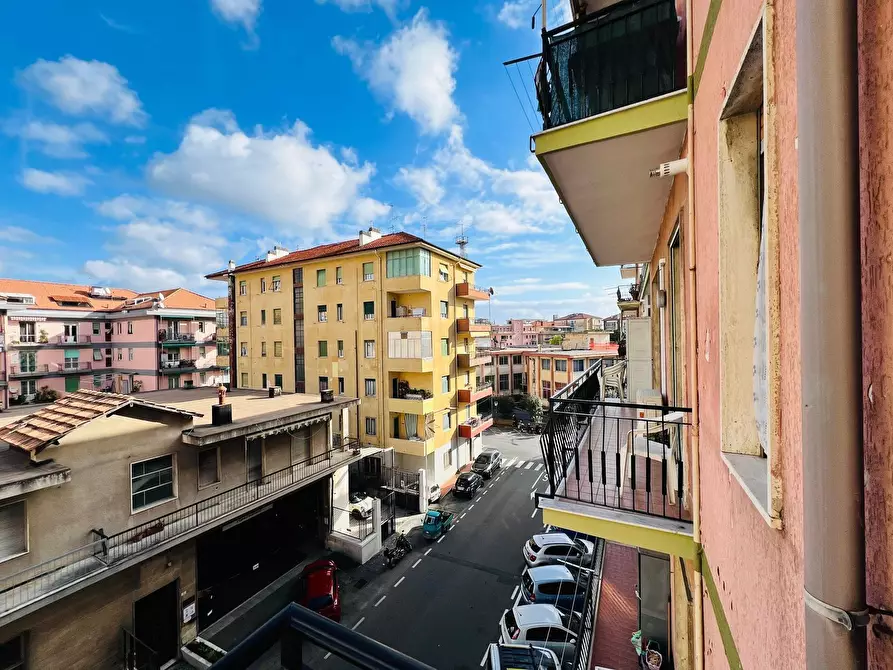 Immagine 18 di Appartamento in vendita  in Ludovico Giordano 6 a Imperia