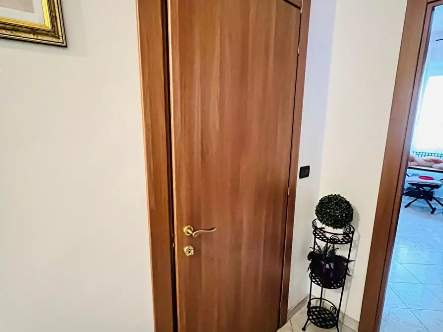 Immagine 25 di Appartamento in vendita  in Ludovico Giordano 6 a Imperia