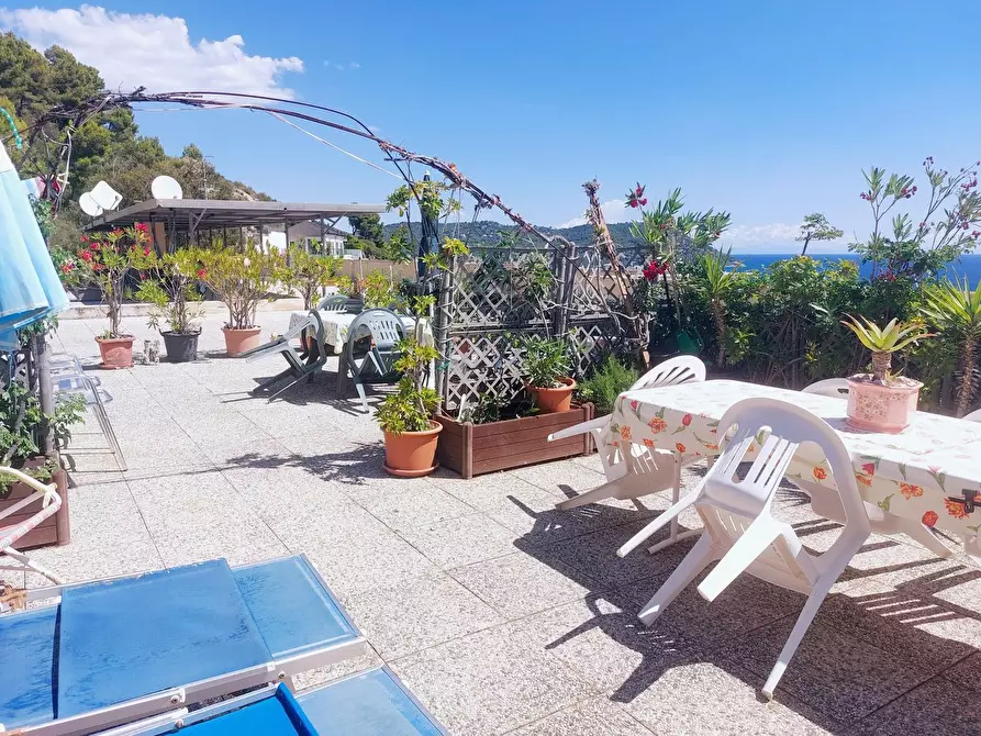 Immagine 29 di Appartamento in vendita  in Privata Mimosa Capo 18 a Badalucco