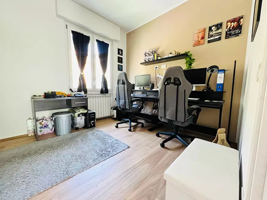 Immagine 11 di Appartamento in vendita  in Torino 58 a Chiusanico