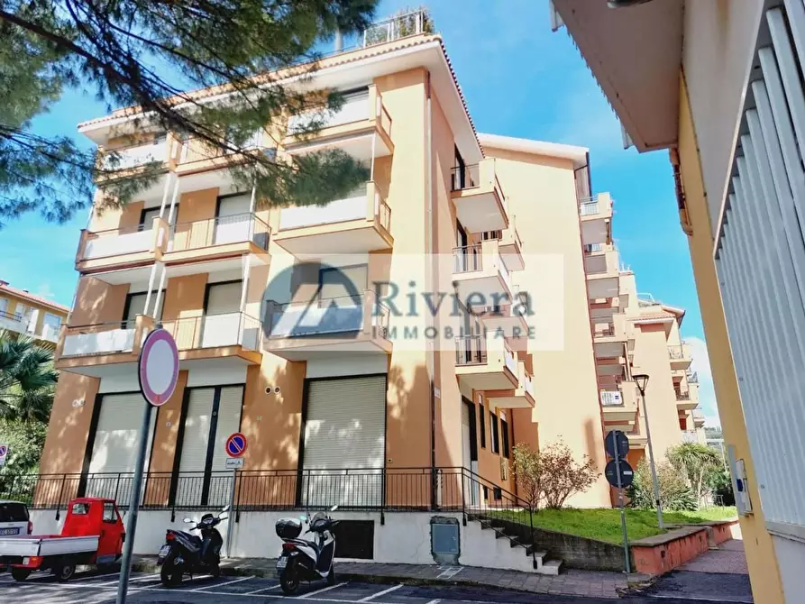 Immagine 2 di Appartamento in vendita  in della Madonna 4 a San Bartolomeo Al Mare