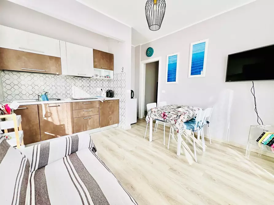 Immagine 5 di Appartamento in vendita  in Gallinara 6 a San Bartolomeo Al Mare