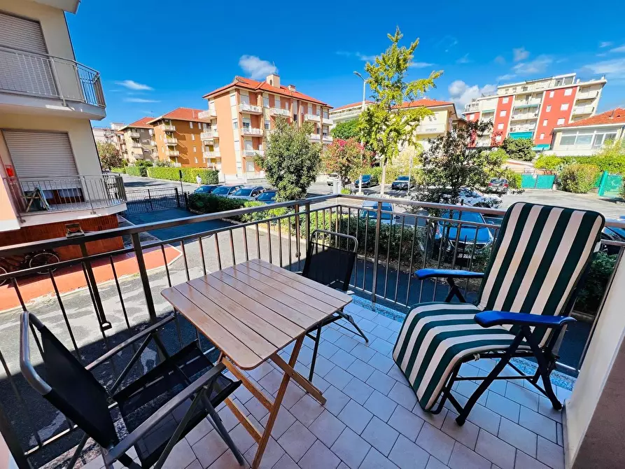 Immagine 5 di Appartamento in vendita  in degli Aranci 9 a San Bartolomeo Al Mare