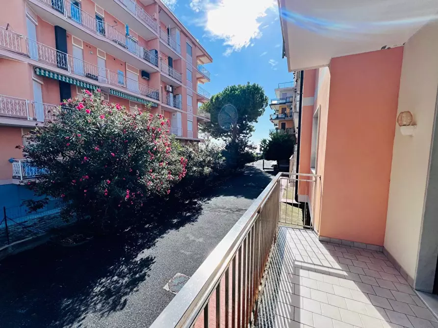 Immagine 14 di Appartamento in vendita  in degli Aranci 9 a San Bartolomeo Al Mare