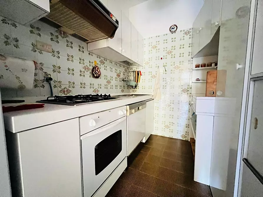 Immagine 10 di Appartamento in vendita  in Guglielmo Marconi 9 a San Bartolomeo Al Mare
