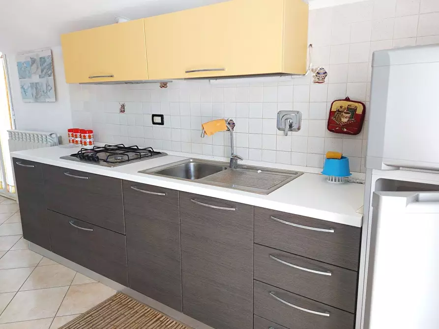 Immagine 14 di Appartamento in vendita  in via Diano San Pietro a Diano Arentino