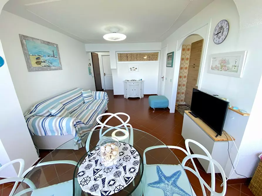 Immagine 8 di Appartamento in vendita  in Privata Mimosa Capo 14 a Badalucco