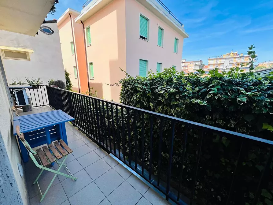Immagine 15 di Appartamento in vendita  in Cristoforo Colombo 60 a San Bartolomeo Al Mare