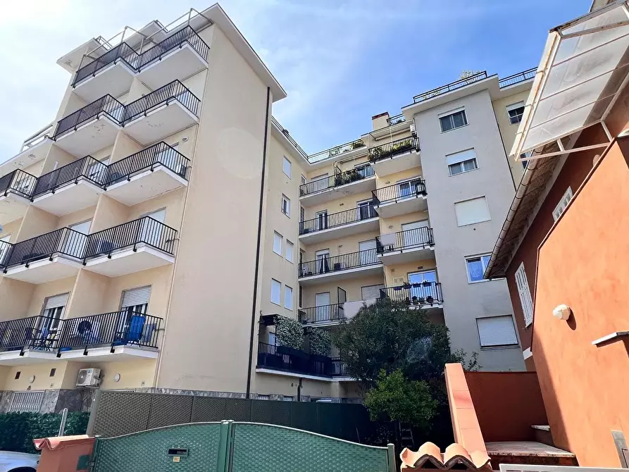 Immagine 17 di Appartamento in vendita  in Cristoforo Colombo 60 a San Bartolomeo Al Mare