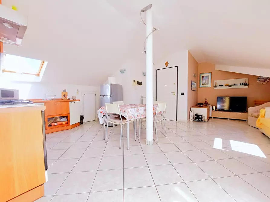 Immagine 3 di Appartamento in vendita  in Cà Rossa 36 a Diano Arentino