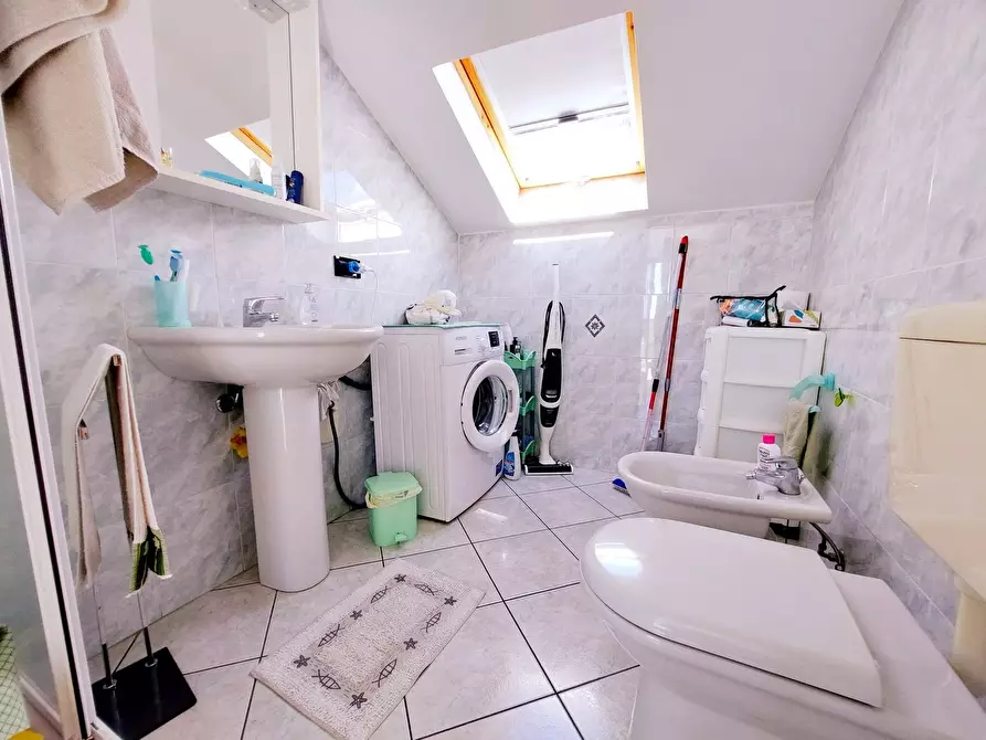 Immagine 18 di Appartamento in vendita  in Cà Rossa 36 a Diano Arentino