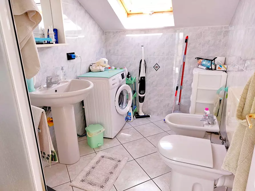 Immagine 19 di Appartamento in vendita  in Cà Rossa 36 a Diano Arentino