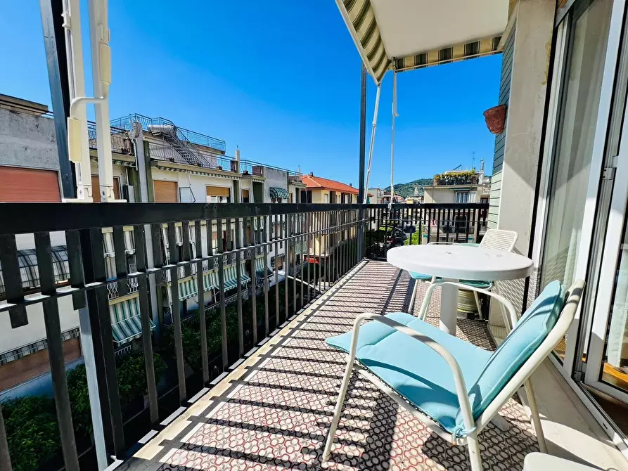 Immagine 2 di Appartamento in vendita  in Kennedy 63 a Diano Arentino