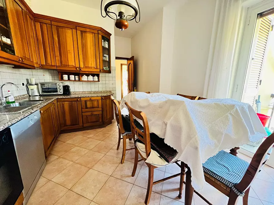 Immagine 9 di Appartamento in vendita  in Kennedy 63 a Diano Arentino