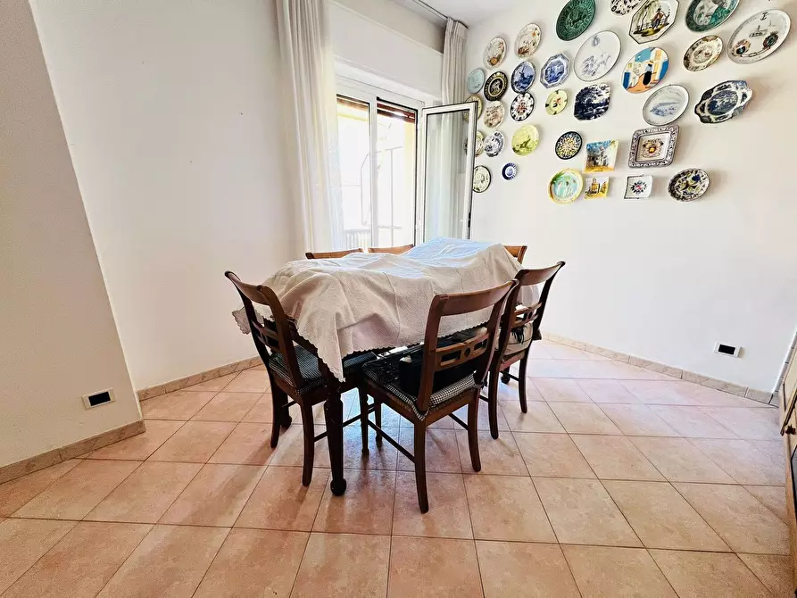 Immagine 12 di Appartamento in vendita  in Kennedy 63 a Diano Arentino