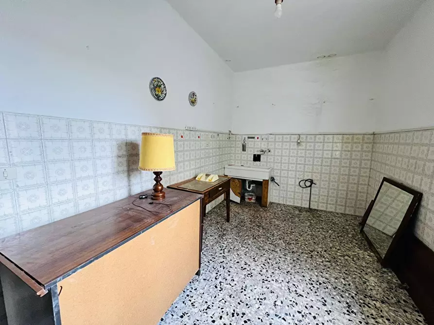 Immagine 8 di Casa indipendente in vendita  in Tavole 12 a Aquila D'arroscia