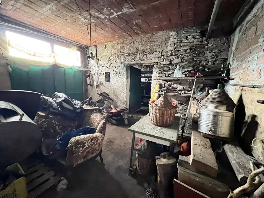 Immagine 16 di Casa indipendente in vendita  in Tavole 12 a Aquila D'arroscia