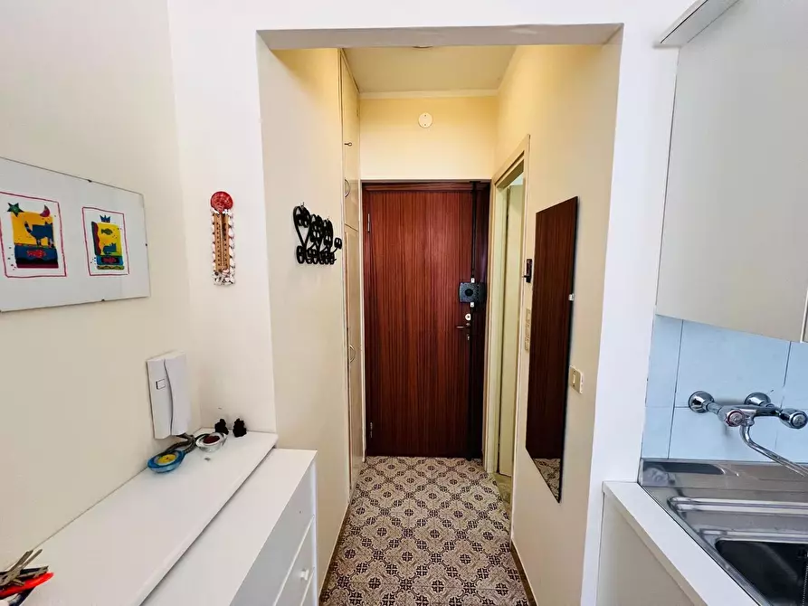 Immagine 11 di Appartamento in vendita  in Aurelia 84 a San Bartolomeo Al Mare