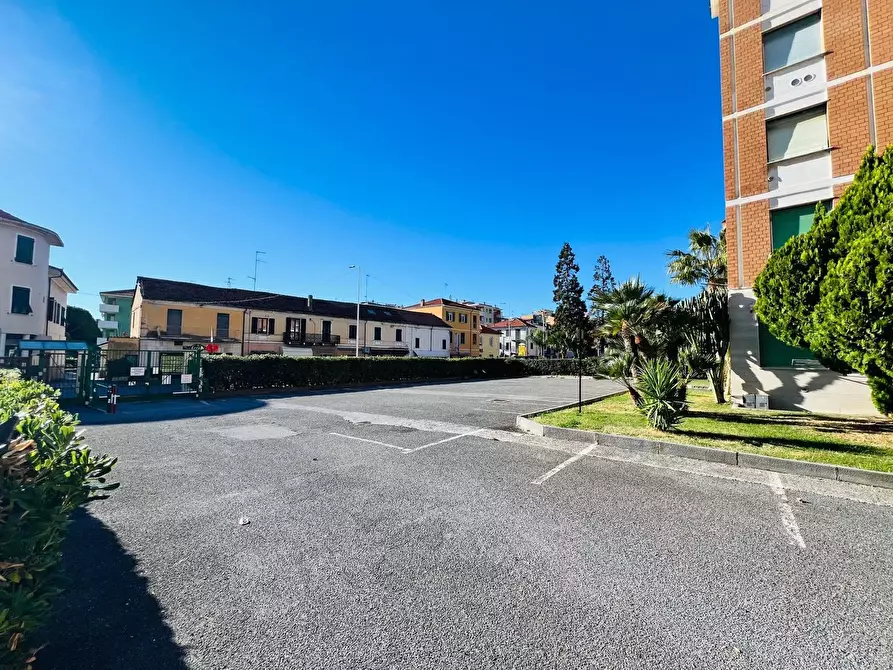 Immagine 22 di Appartamento in vendita  in Aurelia 84 a San Bartolomeo Al Mare