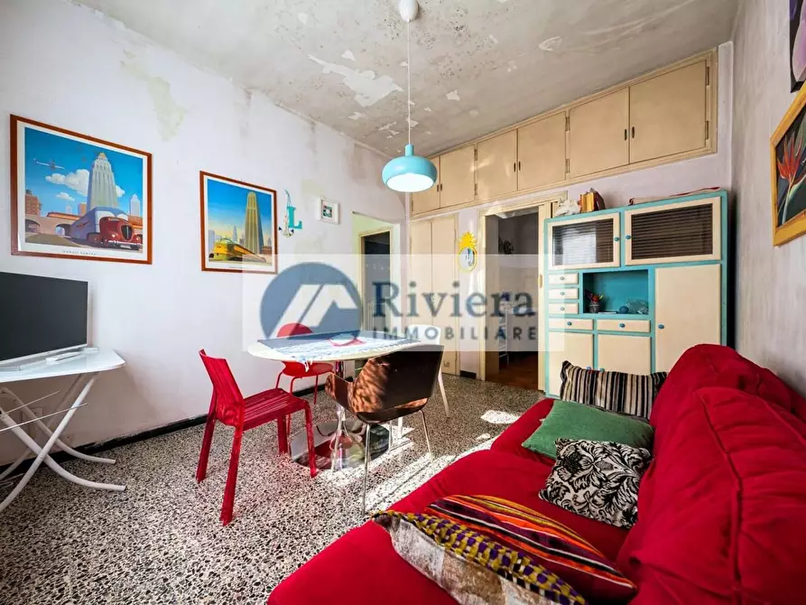 Immagine 21 di Villa in vendita  in Colombera 6 a Diano Arentino