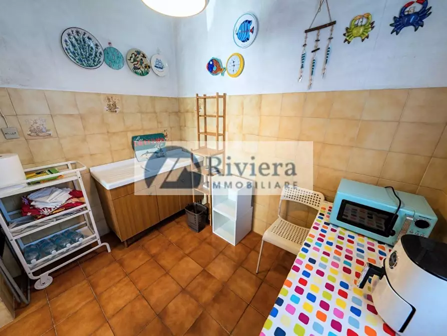 Immagine 22 di Villa in vendita  in Colombera 6 a Diano Arentino