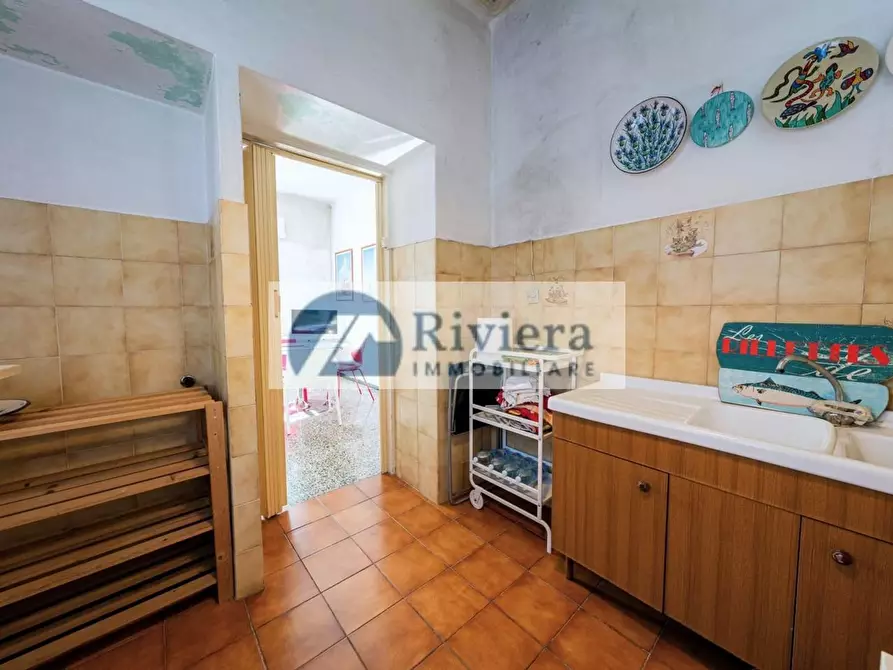 Immagine 24 di Villa in vendita  in Colombera 6 a Diano Arentino