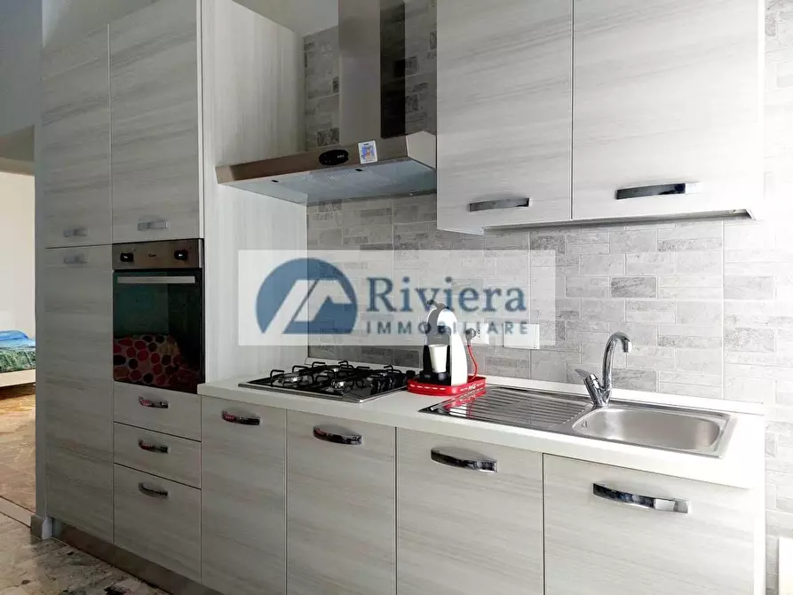 Immagine 5 di Appartamento in vendita  in Roma 89 a San Bartolomeo Al Mare