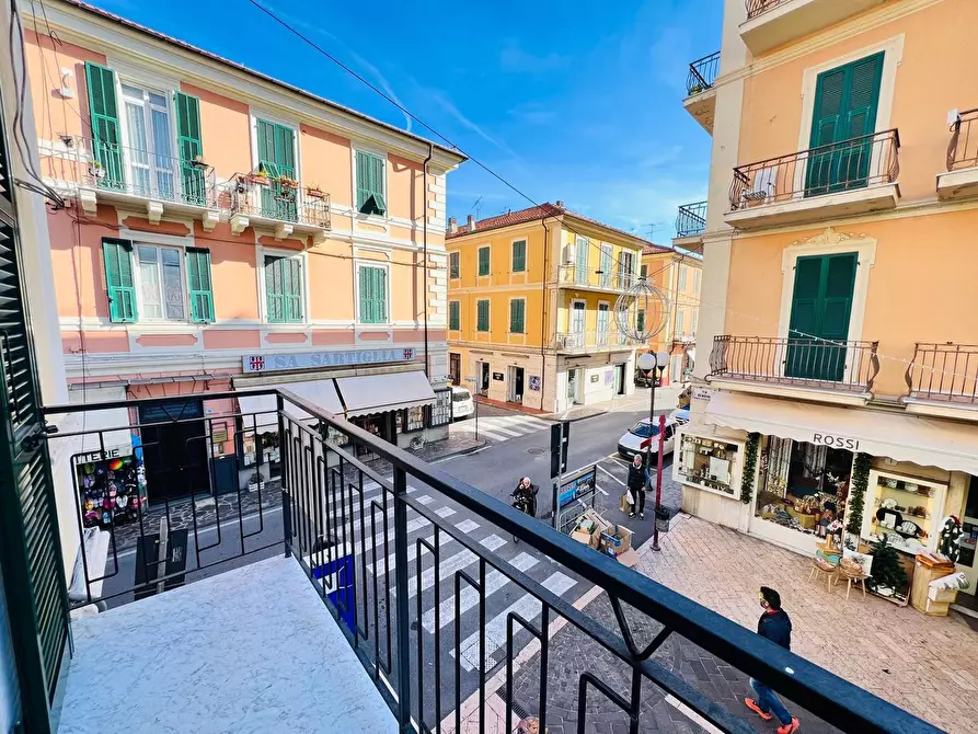 Immagine 4 di Appartamento in vendita  in Cristoforo Colombo 19 a Diano Arentino