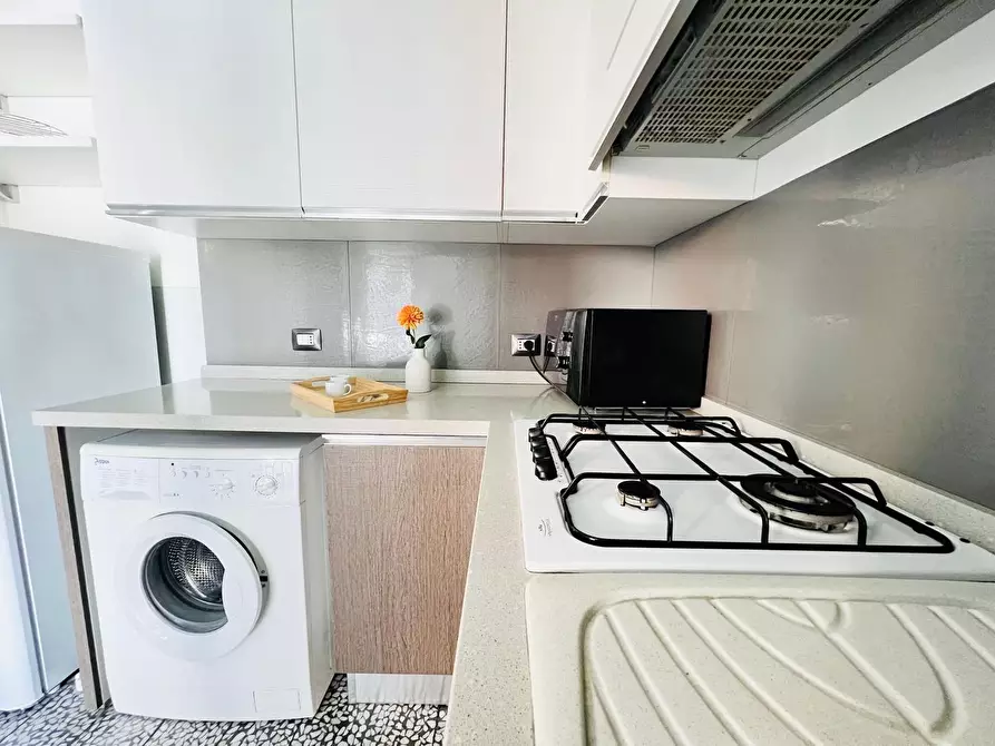 Immagine 11 di Appartamento in vendita  in Cristoforo Colombo 19 a Diano Arentino