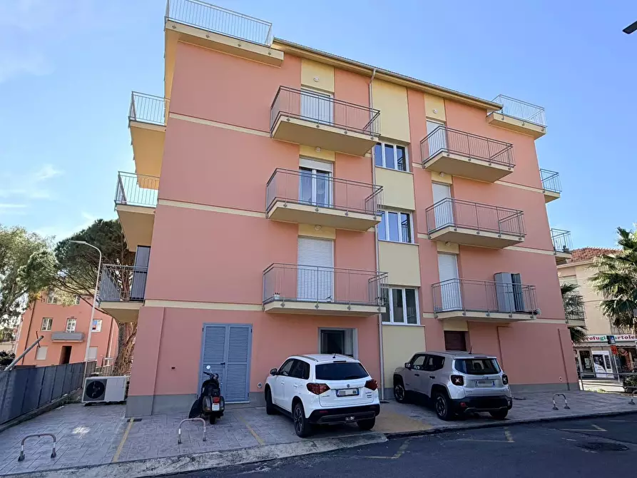 Immagine 23 di Appartamento in vendita  in Ai Caduti 1 a San Bartolomeo Al Mare
