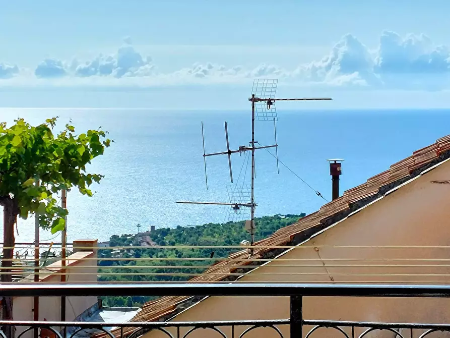 Immagine 2 di Appartamento in vendita  in San Nicola 5 a Diano Arentino