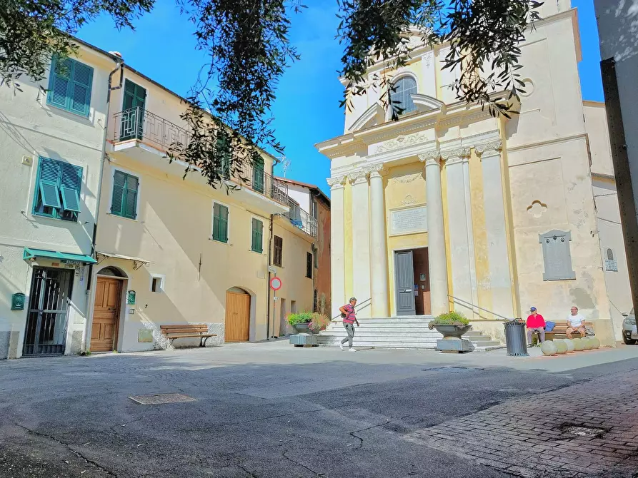 Immagine 33 di Appartamento in vendita  in San Nicola 5 a Diano Arentino