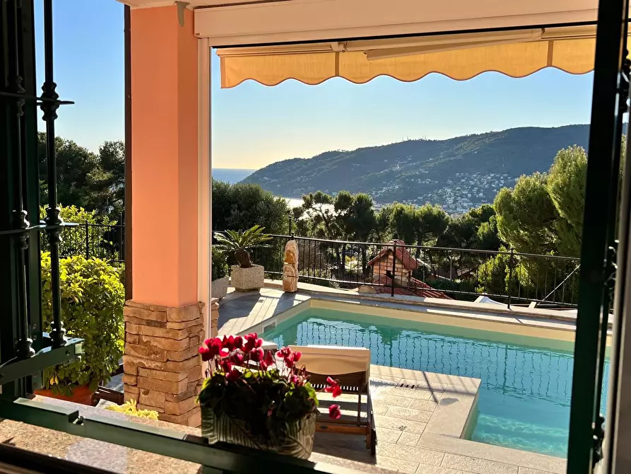 Immagine 13 di Appartamento in vendita  in Soprana 2A a Andora