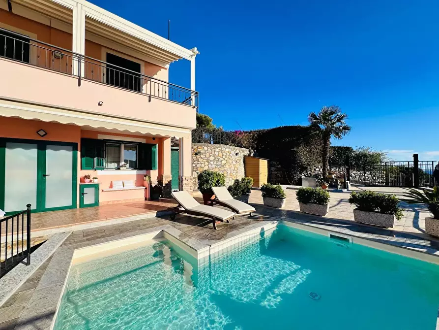 Immagine 21 di Appartamento in vendita  in Soprana 2A a Andora