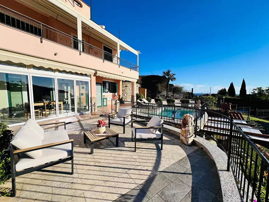 Immagine 22 di Appartamento in vendita  in Soprana 2A a Andora