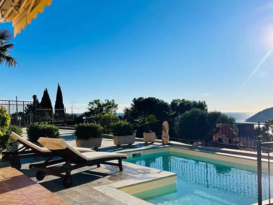 Immagine 27 di Appartamento in vendita  in Soprana 2A a Andora